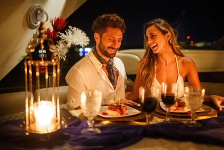 a couple enjoys birthday in yacht party in dubai
