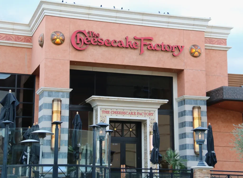 cheesecake factory dubai