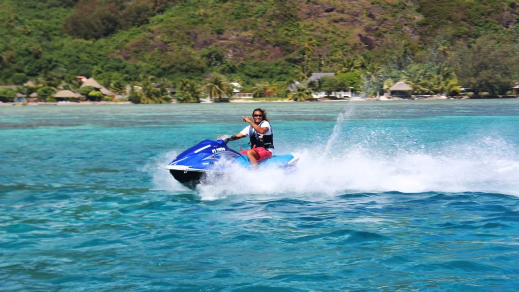 Jet Ski Tahiti, French Polynesia